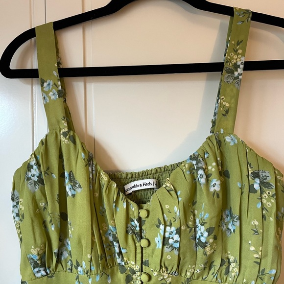 ABERCROMBIE & FITCH FLORAL GREEN MIDI DRESS -ONLY WORN ONCE - Picture 2 of 5